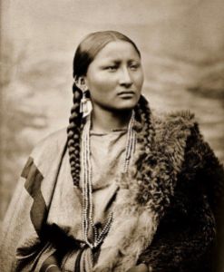 Pretty Nose, a Cheyenne woman. Photographed in 1878 at Fort Keogh, Montana by L. A. Huffman.